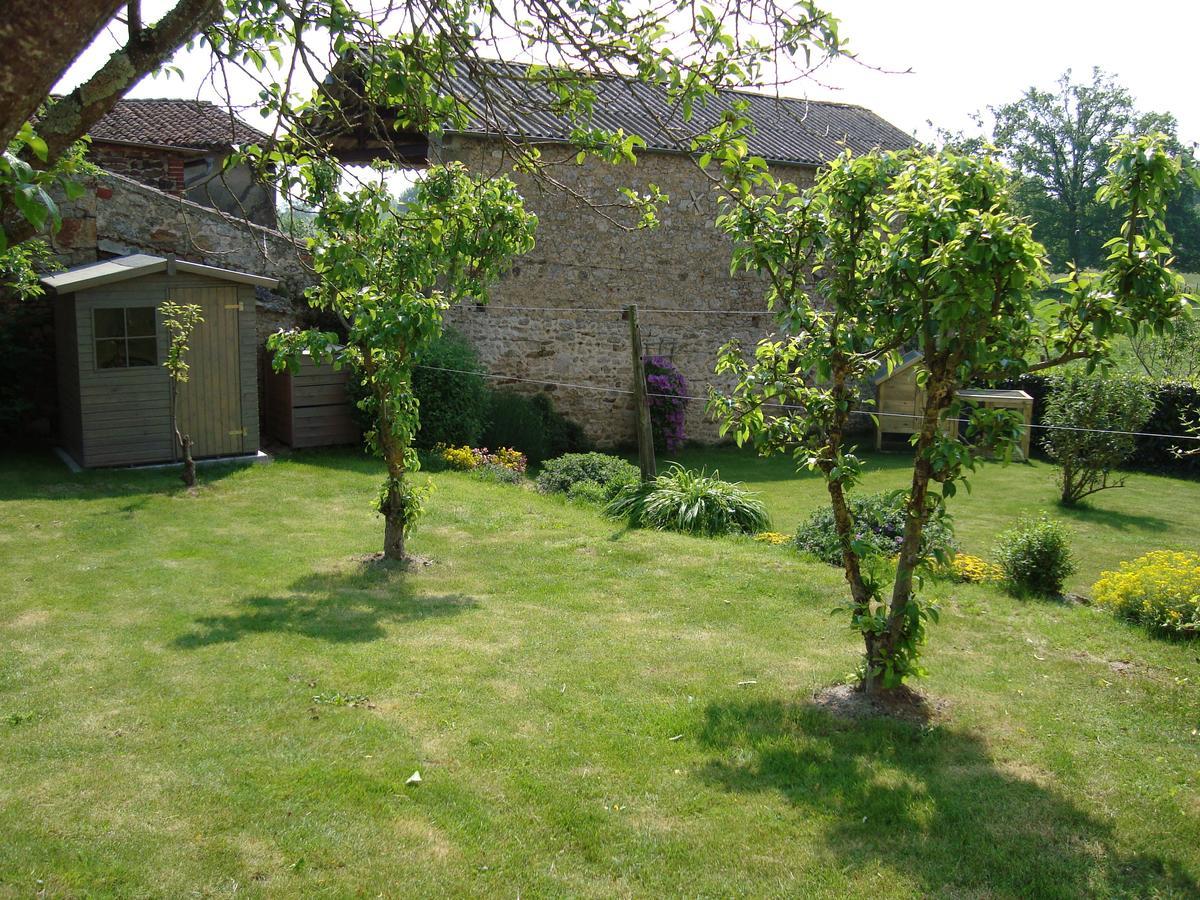 Demeure Du Castel Bed & Breakfast Les Chatelliers-Chateaumur Exterior photo