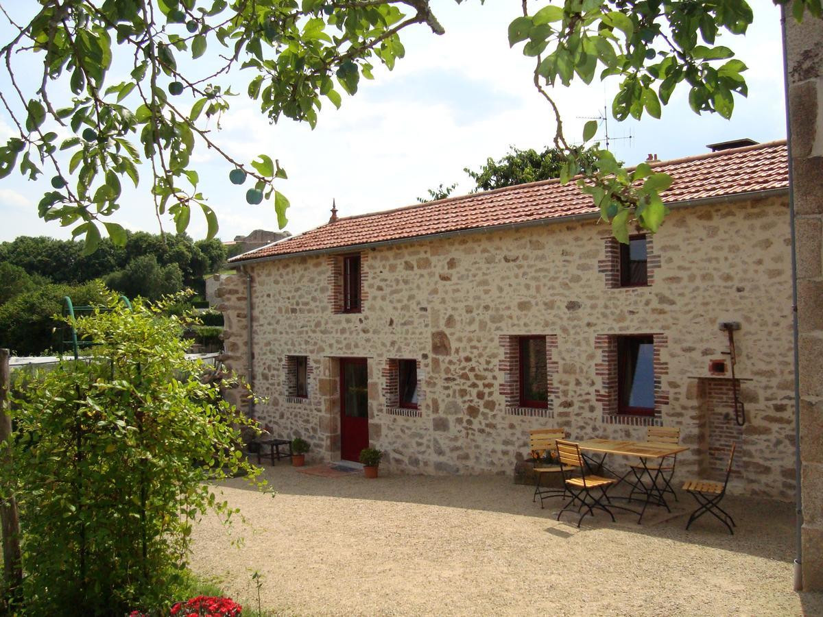 Demeure Du Castel Bed & Breakfast Les Chatelliers-Chateaumur Exterior photo